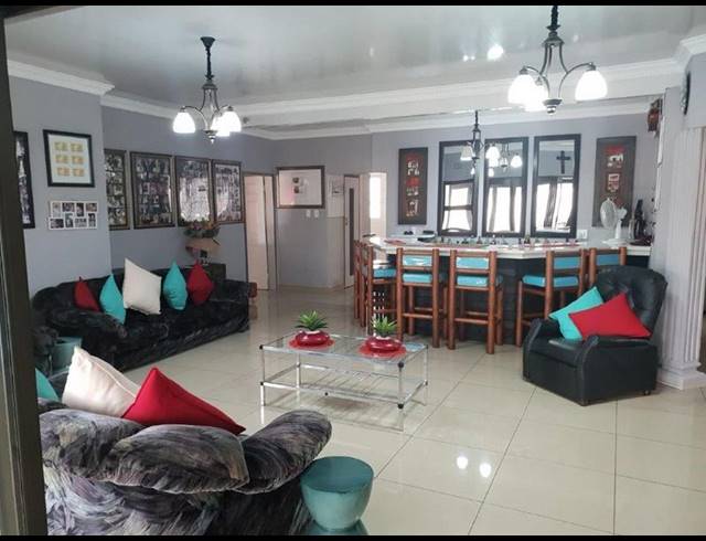 4 BEDROOM HOUSE FOR SALE IN EDELWEISS